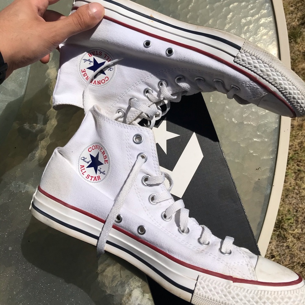 White Converse Chuck Taylor All Stars